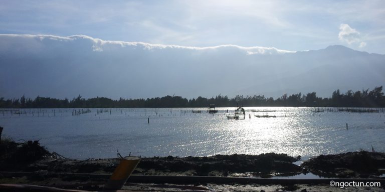 Beach in Hue city Vietnam ngoctun.com