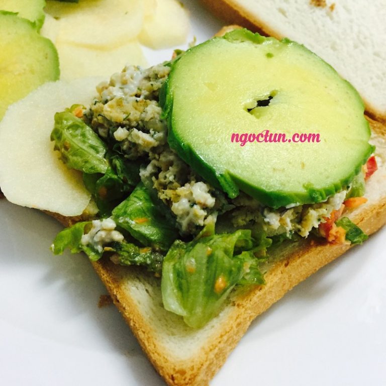 Cách làm món Sandwich kẹp thơm ngon, nhanh gọn